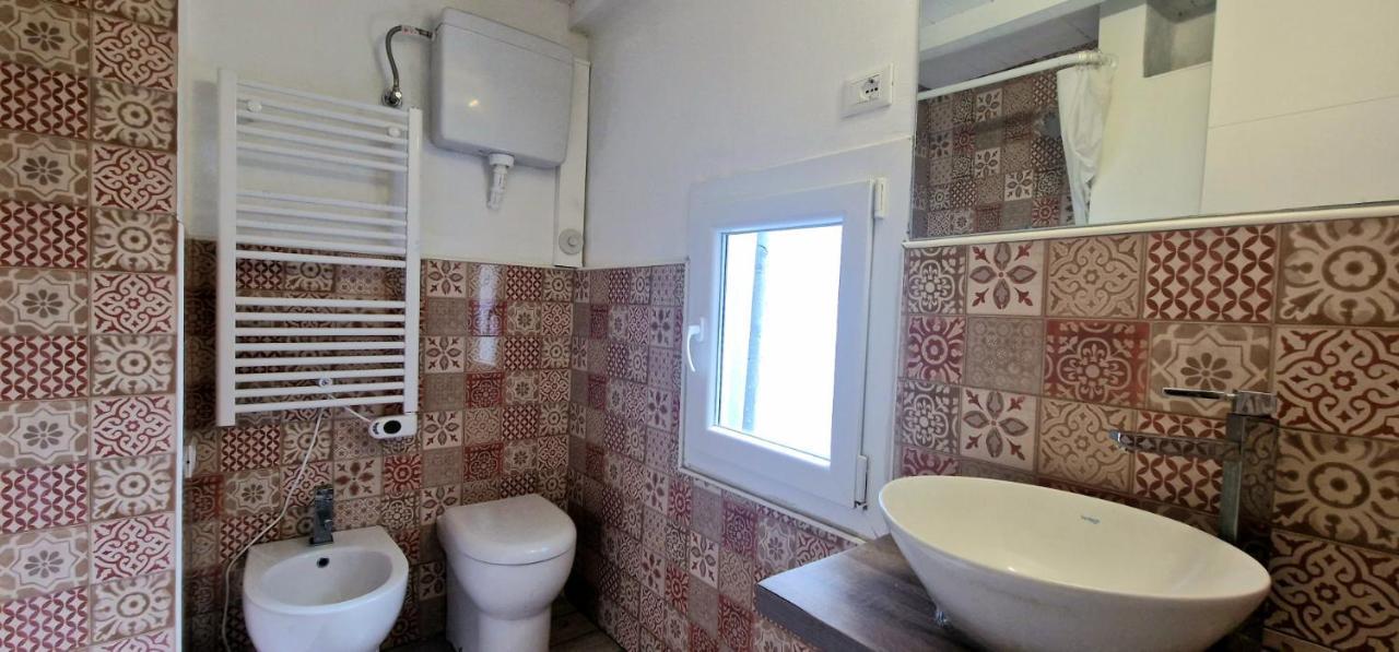Lodge Aquarium Studio Flat- Bluchalet